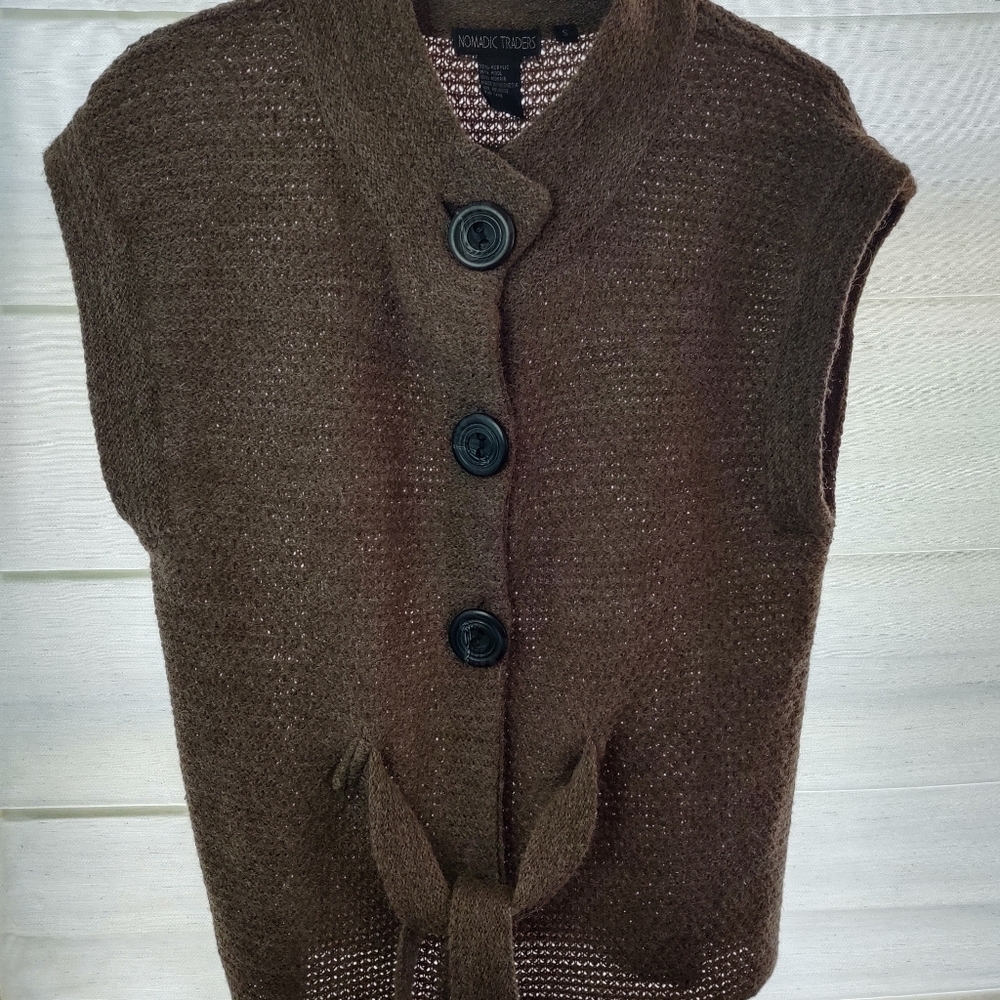 Nomadic Traders - image 1